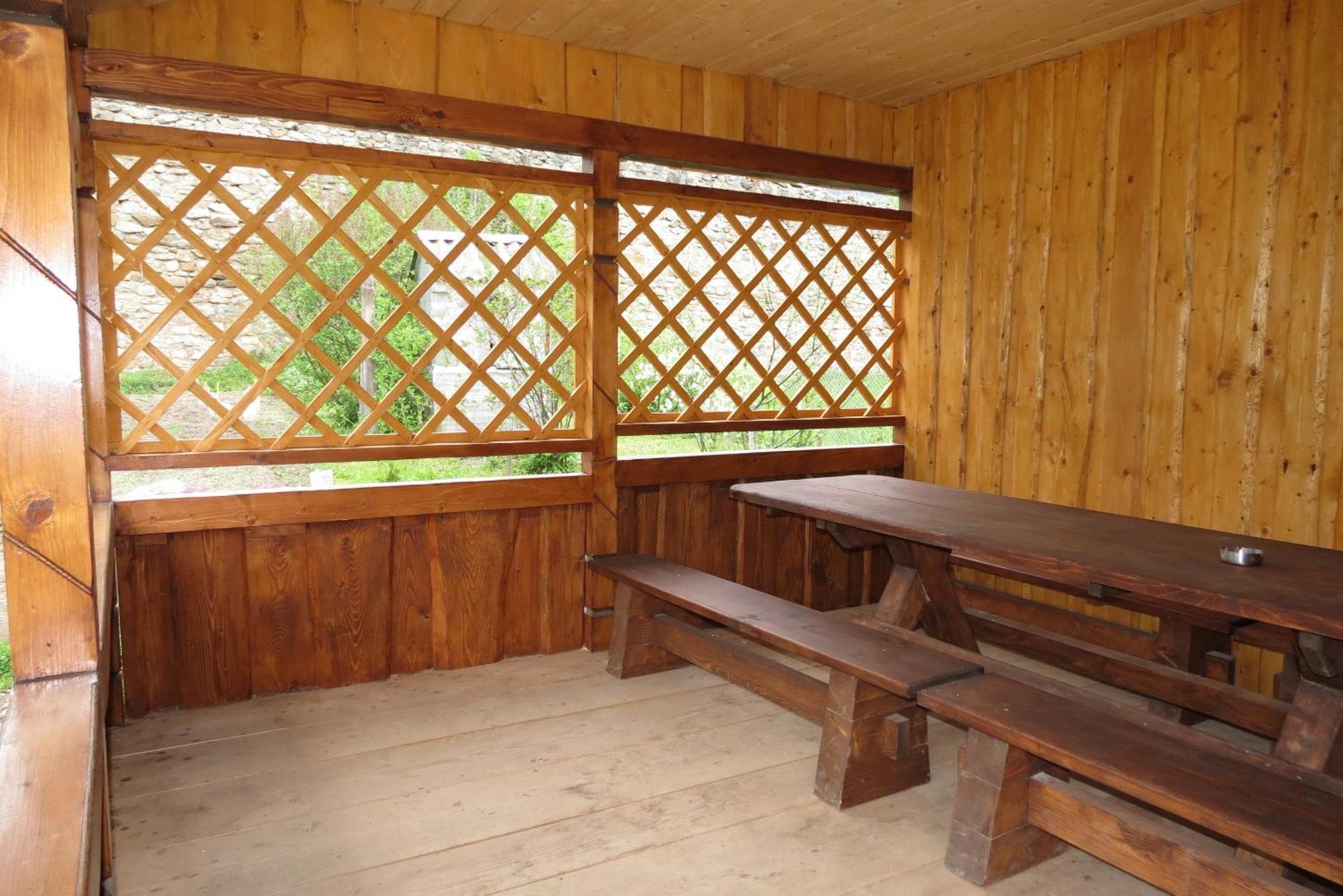 טטאריב Bilyy Kamin Guest House חדר תמונה